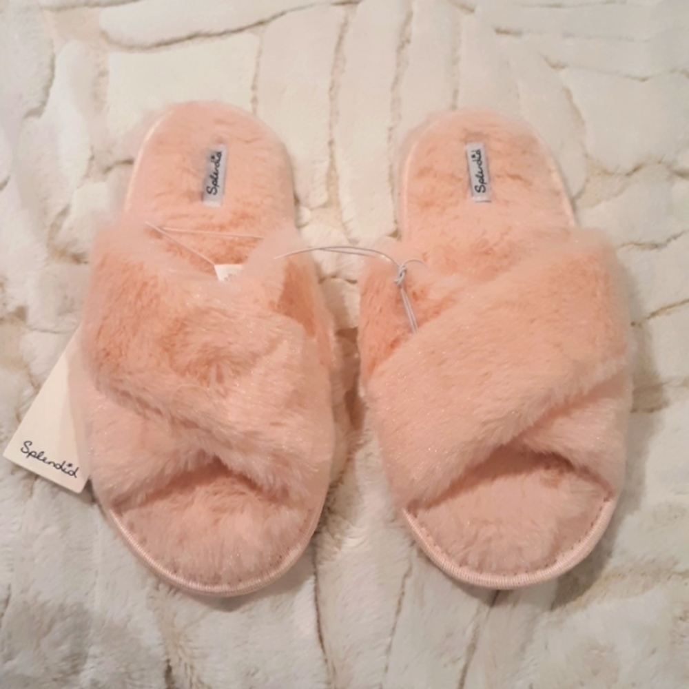 Splendid faux fur slippers